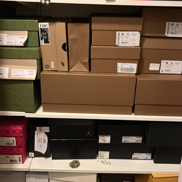 Meet your Posher, Shownadi - Picture 10 of 17